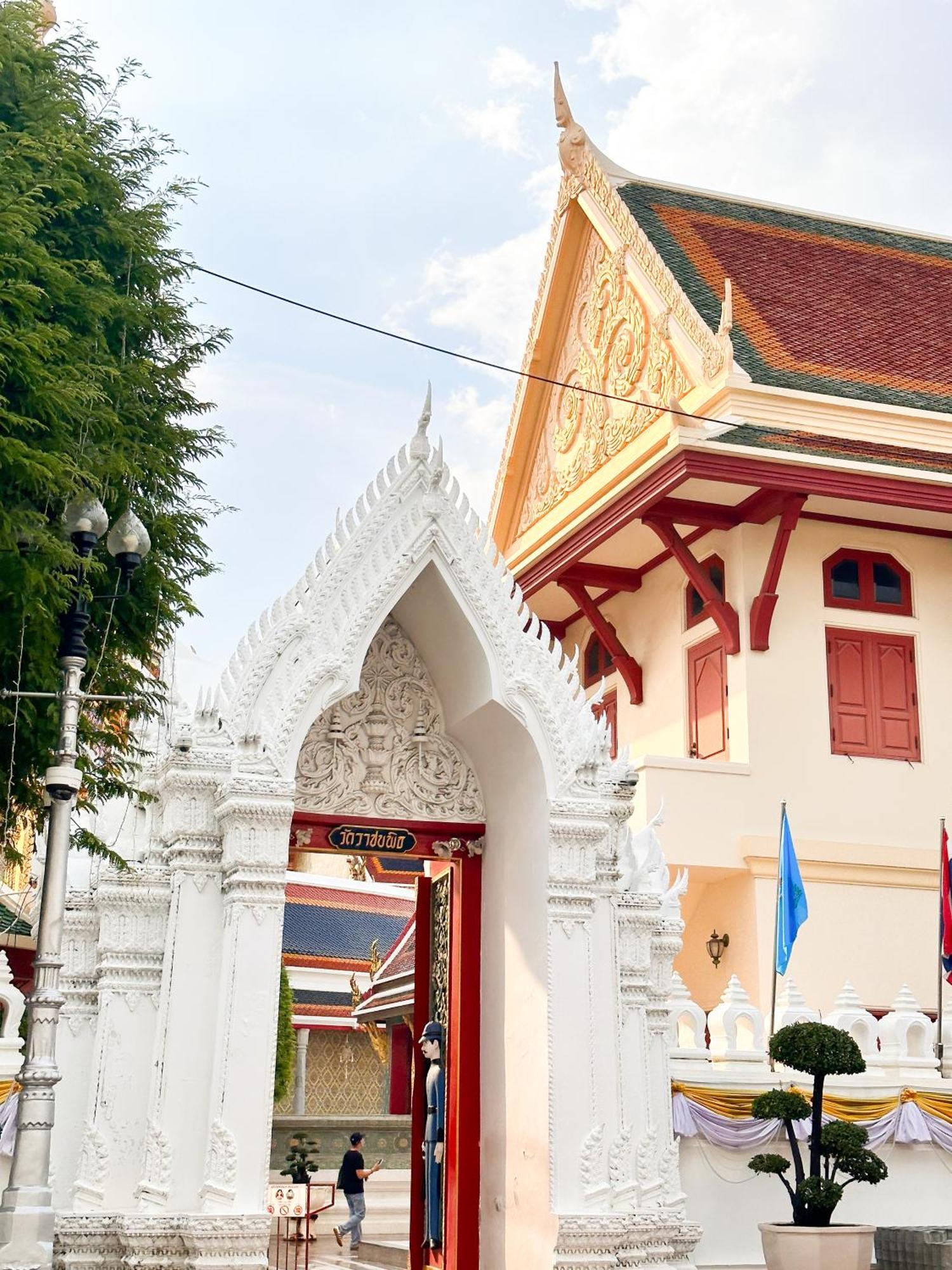Bangkok Neighborhood Hostel Exterior photo